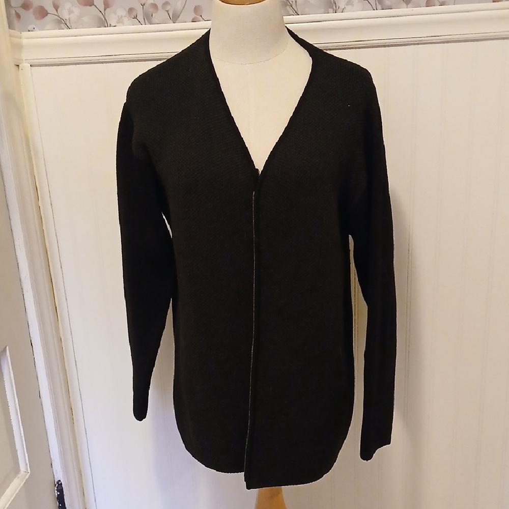Margaret O'Leary Elegant Black Knitwear